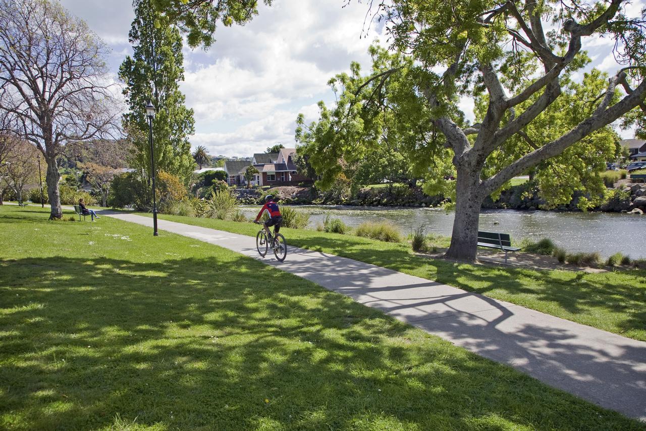 Riverside Villa - In The City By The River! Nelson Luaran gambar